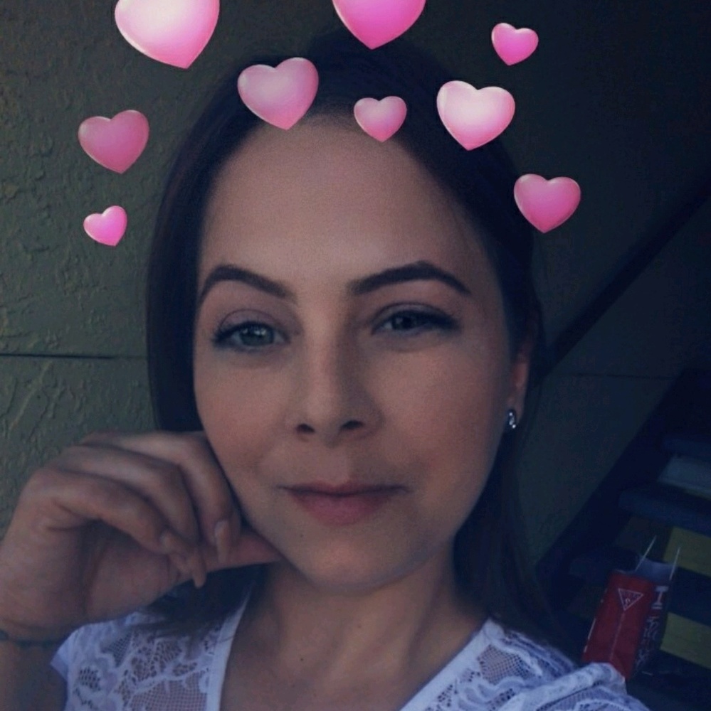 Meet your Posher, Melissa